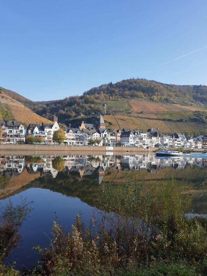 Апартаменти Moselliebe Zell Екстер'єр фото
