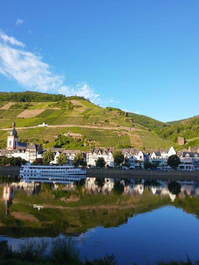 Апартаменти Moselliebe Zell Екстер'єр фото